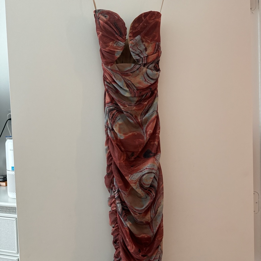 Abstract Fashion nova midi dress
